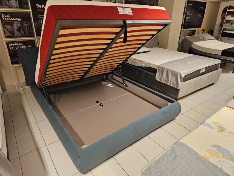 Letto imbottito con contenitore Sogno Tomasella a prezzo scontato