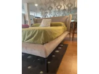 Letto imbottito modello Dominick di Conte scontato 40%