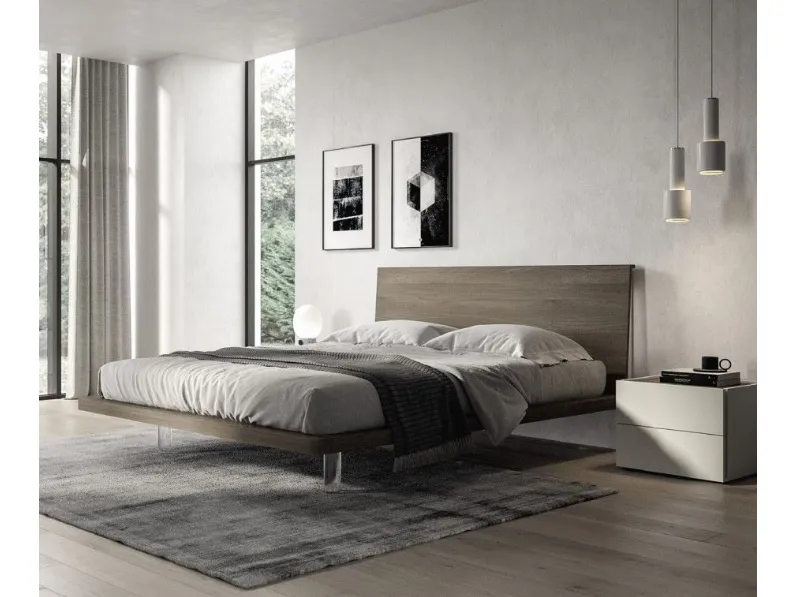Letto in legno con piedini ZeoArtigianalea prezzo scontato