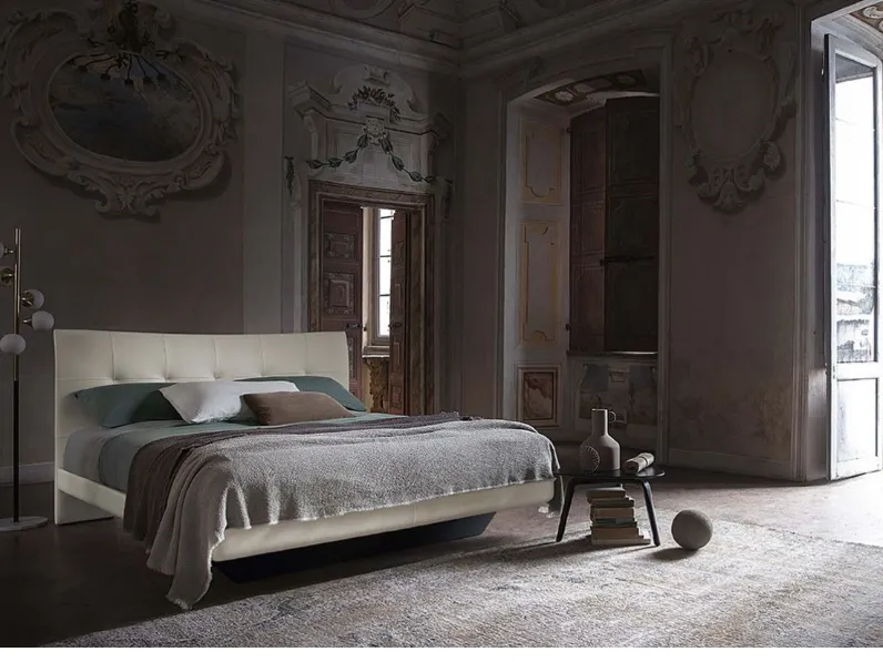 Letto matrimoniale con giroletto Aurora due a prezzo riservato 