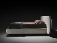 Letto matrimoniale con giroletto B-curve a prezzo riservato 
