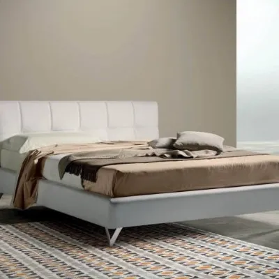 Letto matrimoniale con giroletto Contemporary Samoa a prezzo ribassato