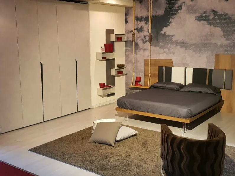 Letto matrimoniale con giroletto Diagonal Tomasella a prezzo scontato