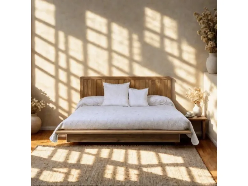 Letto in legno con giroletto Letto etnico teak�Outlet etnico�a prezzo scontato