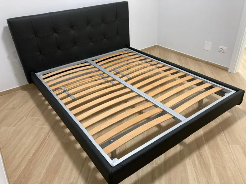 Letto Letto moma di veneran �di Veneran scontato del 40%