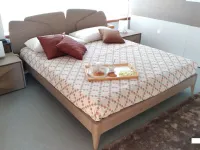 Letto matrimoniale con giroletto Letto stone giroletto leg Napol a prezzo ribassato
