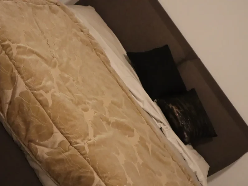 Letto matrimoniale con giroletto Malou Bontempi casa a prezzo ribassato
