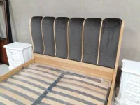 Letto design con giroletto Modello milano-roma Artigianale a prezzo ribassato