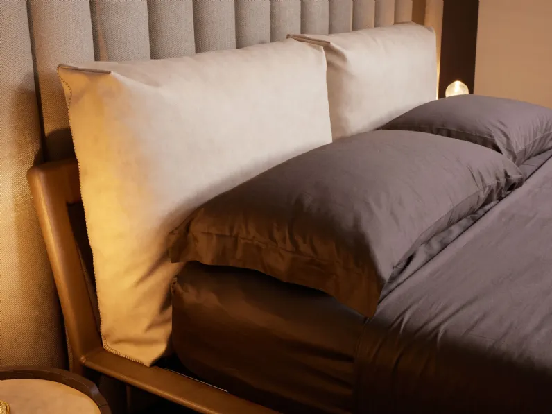 Letto in legno con piedini Aries outlet Diotti.com a prezzo ribassato