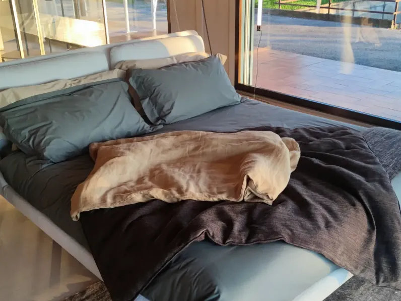 Letto Makura di Porro: richiedi prezzo 