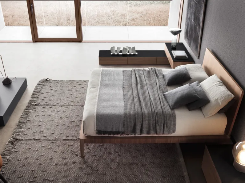 Letto in legno modello Spillo di Pianca scontato 27%