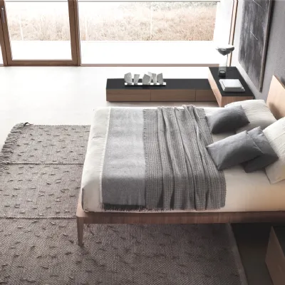 Letto in legno modello Spillo di Pianca scontato 27%