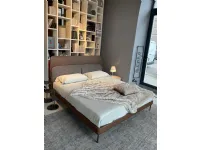 Letto matrimoniale design Coup  Poltrona frau a prezzo scontato