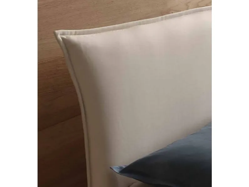 Letto design Dione  Artigianale scontato 51%