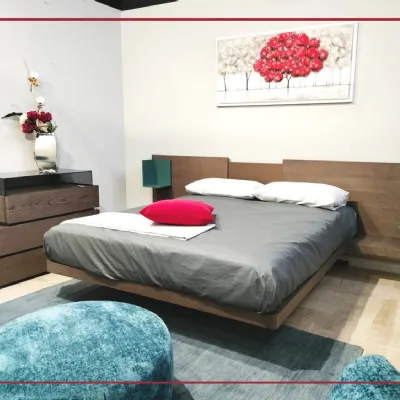 Letto in legno con giroletto Letto quadra con como' cubo mobilgamMobilgama prezzo scontato