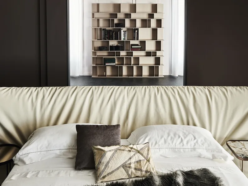 Letto Marlon matrimoniale con gambe. Prezzo speciale!