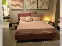 Letto design con giroletto Mizar Collezione esclusiva a prezzo ribassato