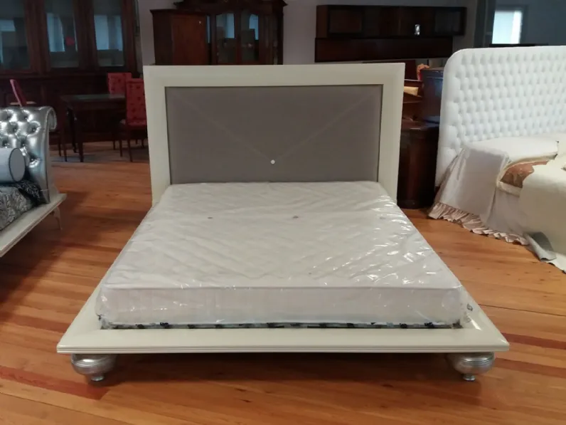 Letto design Modello milano-roma Artigianale scontato 67%