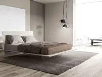 Letto design con gambe Plana Presotto a prezzo ribassato