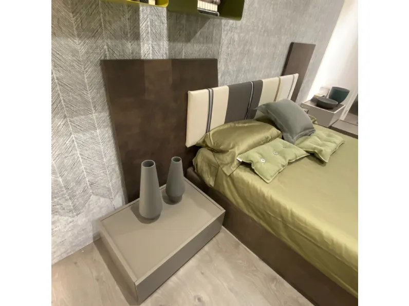 Letto matrimoniale design Sommier diagonal Tomasella a prezzo ribassato