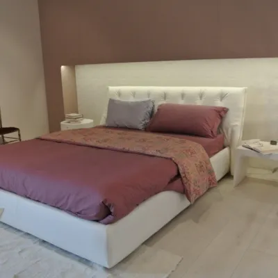 Letto matrimoniale design Sumo Misuraemme a prezzo ribassato