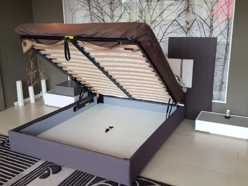Letto design Tomasella diagonal contenitore Tomasella con un ribasso del 40%