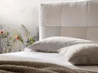 Letto imbottito con giroletto EssentialSamoaa prezzo ribassato