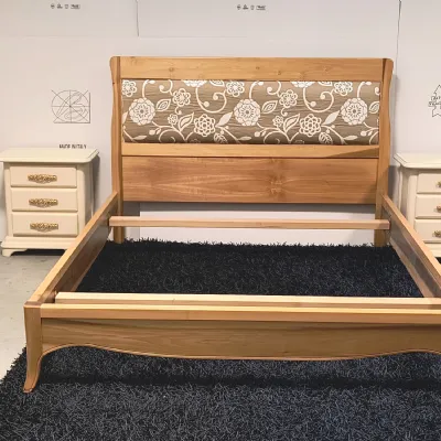 Letto design con giroletto I solisti Mobilificio bellutti a prezzo scontato