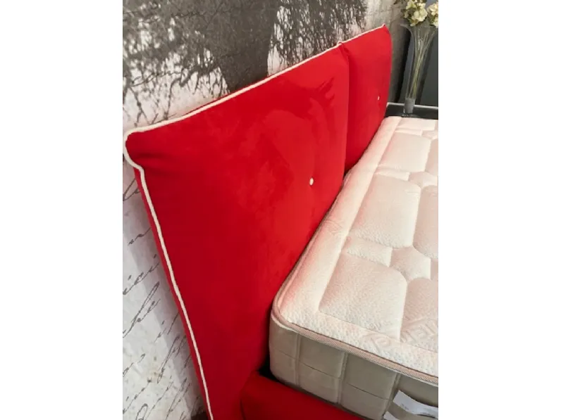Letto matrimoniale moderno Java Le comfort a prezzo scontato
