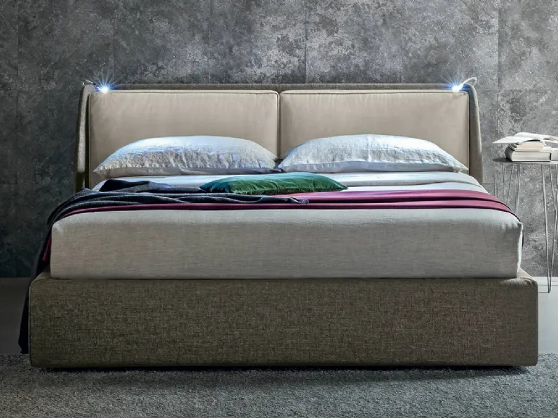Letto matrimoniale Kevin Felis con uno sconto del 36%