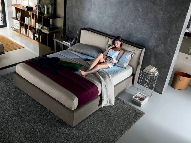 Letto matrimoniale Kevin Felis con uno sconto del 36%