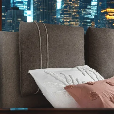 Letto matrimoniale design Letto imbottito road Mobilificio bellutti a prezzo scontato