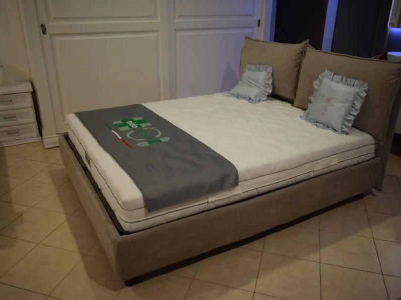 Letto Aria Collezione esclusiva SCONTATO a PREZZI OUTLET
