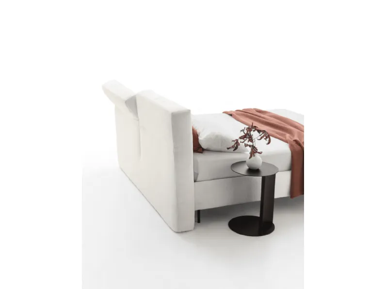 Letto imbottito modello Duo di Le comfort scontato 30%