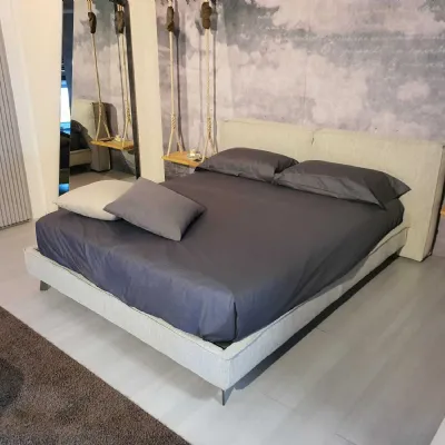 Letto moderno con giroletto Flann air 2.0 Ditre italia a prezzo scontato