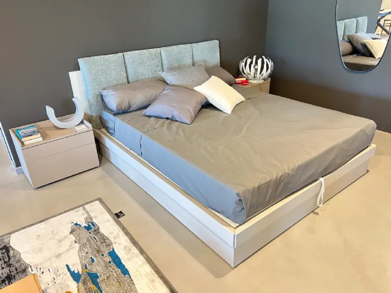 Letto moderno Letto contenitore Tomasella scontato 50%