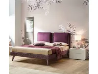 Letto matrimoniale moderno Letto matrimoniale leila con cuscini in testata, finitura prugna e mirto Collezione esclusiva a prezzo scontato