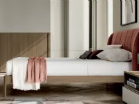 Letto moderno con gambe Scirocco Santalucia a prezzo ribassato