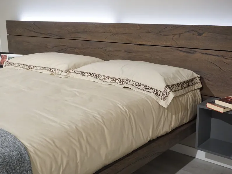 Letto in legno con contenitore SorvoloFimara prezzo ribassato