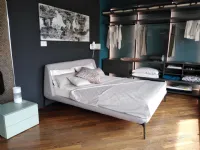Letto matrimoniale moderno Velvet Novamobili a prezzo ribassato