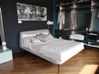 Letto matrimoniale moderno Velvet Novamobili a prezzo ribassato