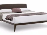 Letto matrimoniale con piedini Siri Novamobili a prezzo scontato