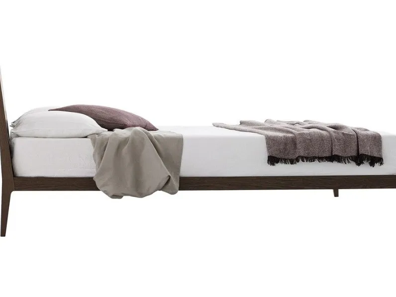 Letto matrimoniale con piedini Siri Novamobili a prezzo scontato