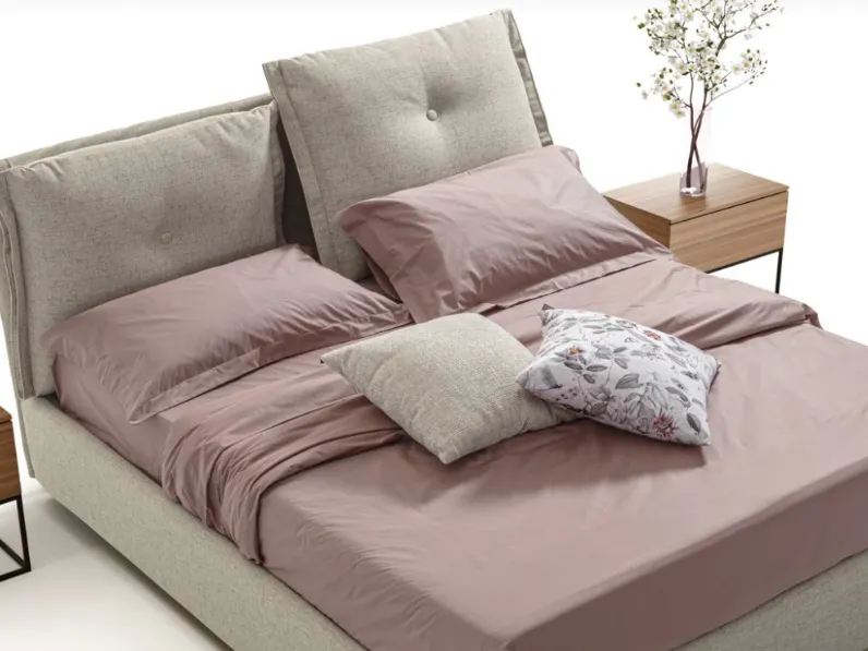Letto imbottito modello Maui point  di Collezione esclusiva scontato 30%