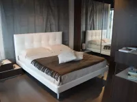 Letto moderno Max capitonne basso di Twils SCONTATO 