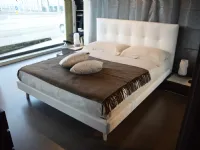 Letto moderno Max capitonne basso di Twils SCONTATO 