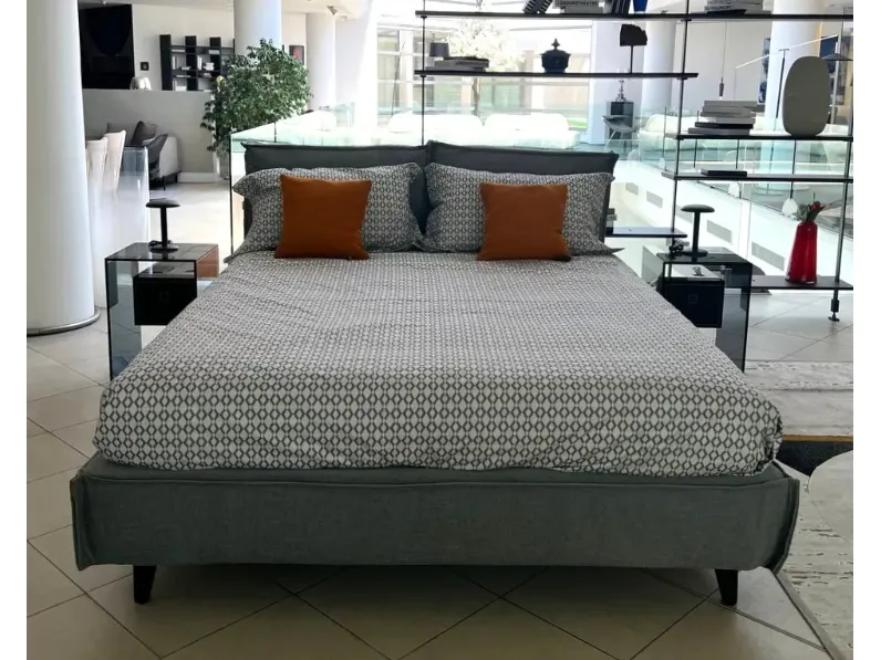 Letto moderno Metro di Oggioni SCONTATO 