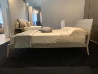Letto moderno con piedini Miranda Orme a prezzo scontato
