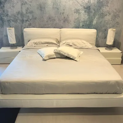 Letto imbottito modello Academy piuma di Twils scontato 35%