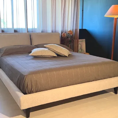 Letto moderno Attico Twils con un ribasso del 35%